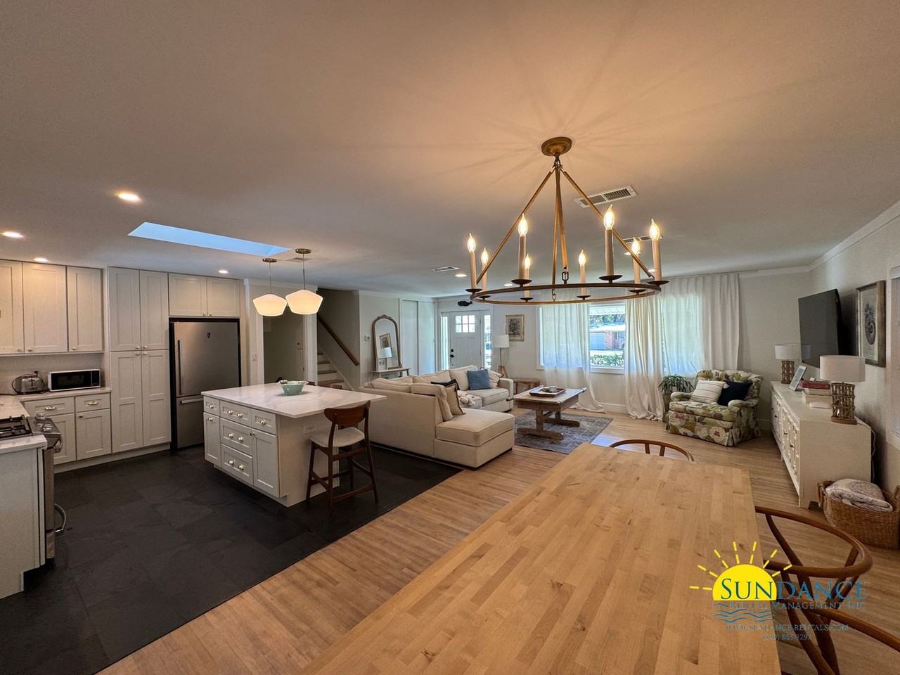 12 Anastasia Dr Se - Photo 4 of 29