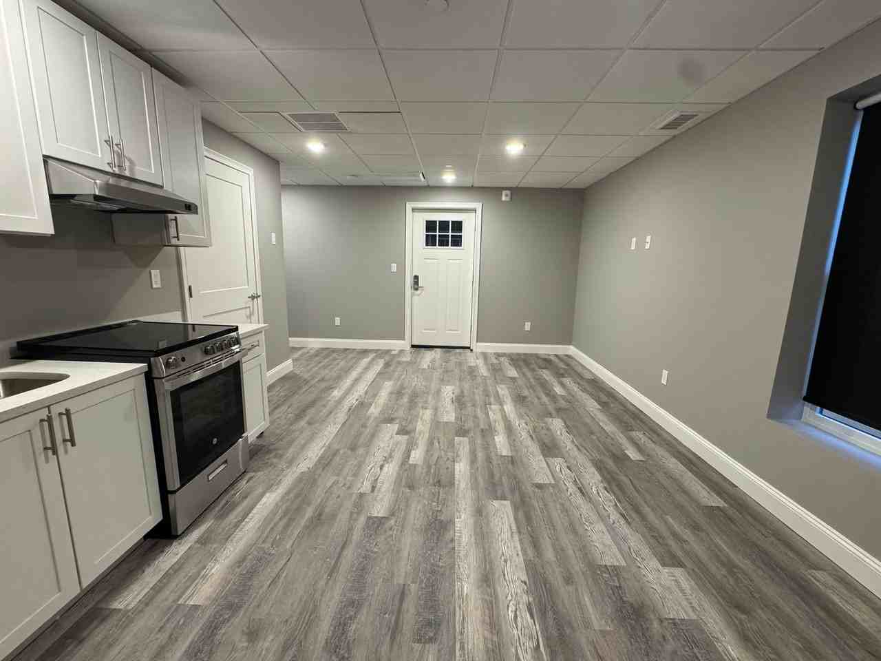 Eight Avon, LLC - Photo 6 of 38
