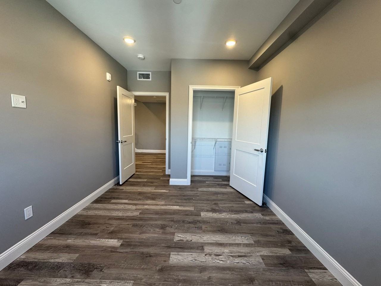 Eight Avon, LLC - Photo 6 of 33