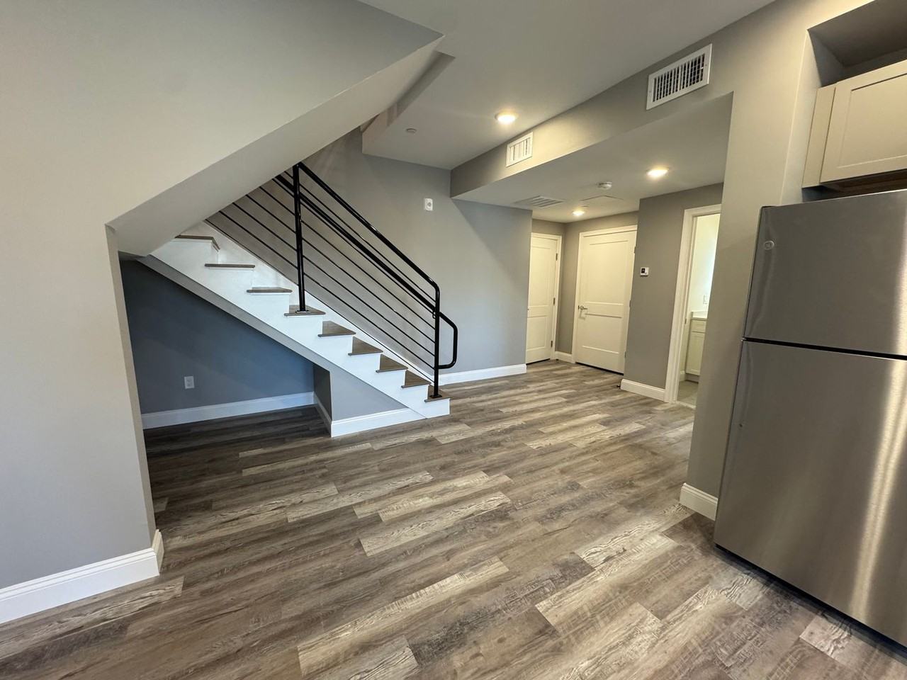 Eight Avon, LLC - Photo 7 of 33