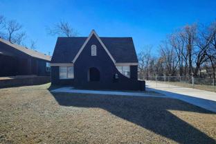 1424 Ne 10th St - Photo 1 of 1