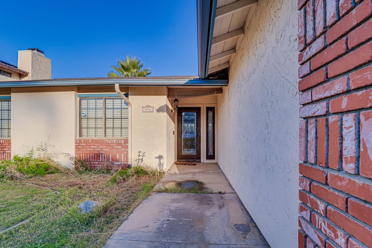 506 Shasta St - Photo 2 of 24