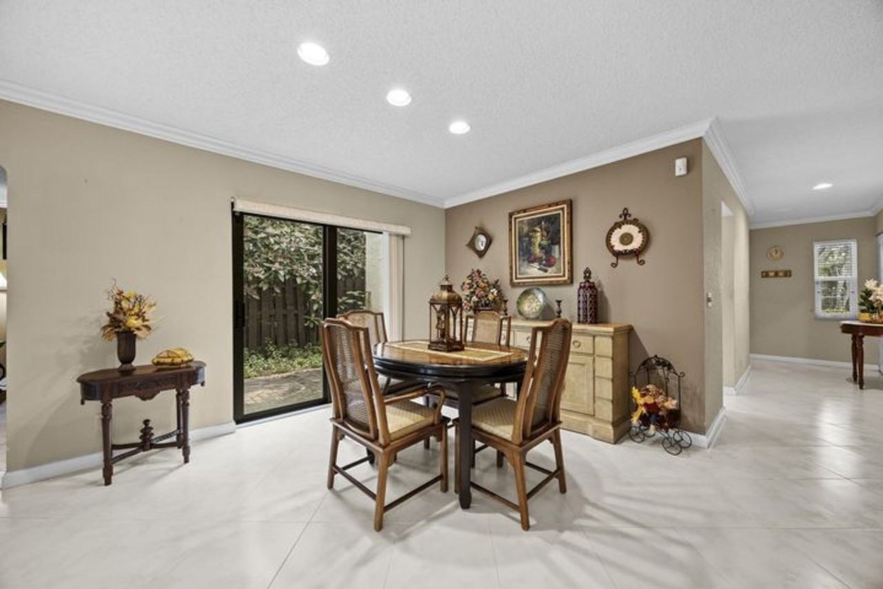 21691 Tall Palm Cir #C - Photo 4 of 25