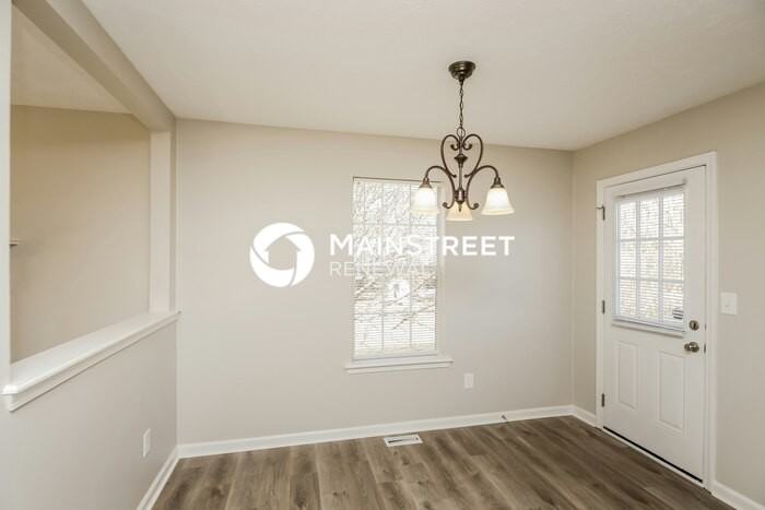 34 Canter Ln - Photo 4 of 18