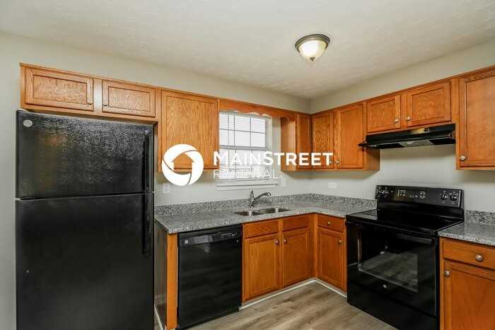 34 Canter Ln - Photo 6 of 18