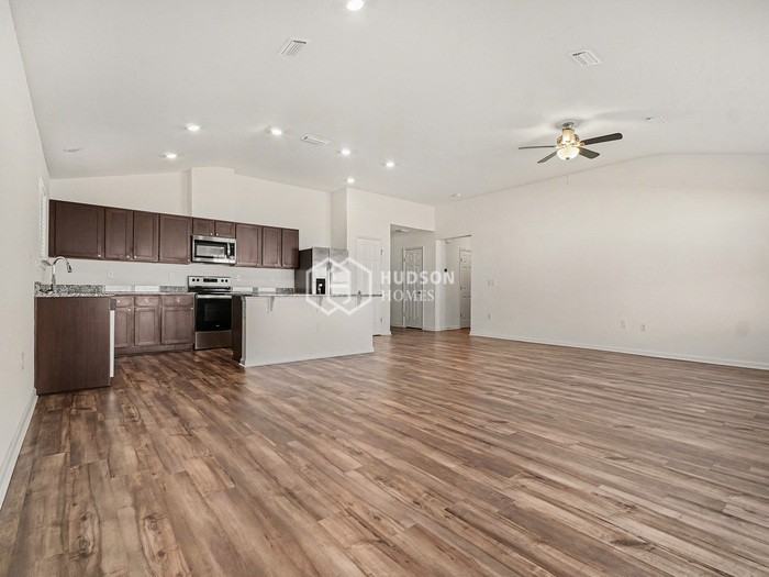 2159 Hudson Grove Dr - Photo 7 of 29