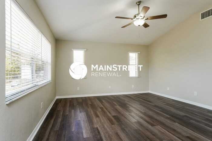 1206 Sw 10th Ter - Photo 7 of 16