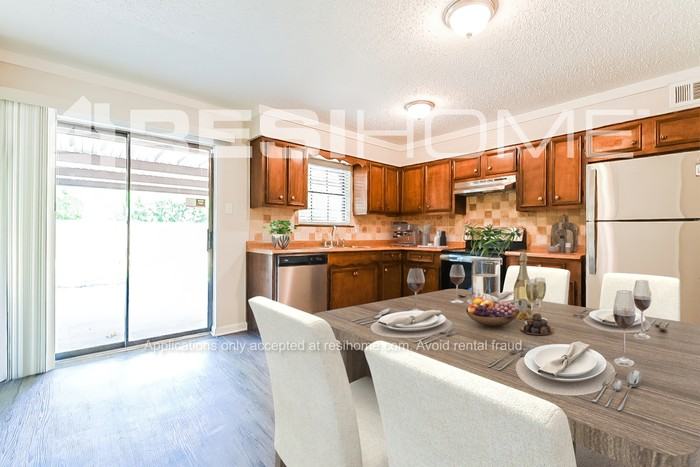 820 Quinette Dr - Photo 4 of 18