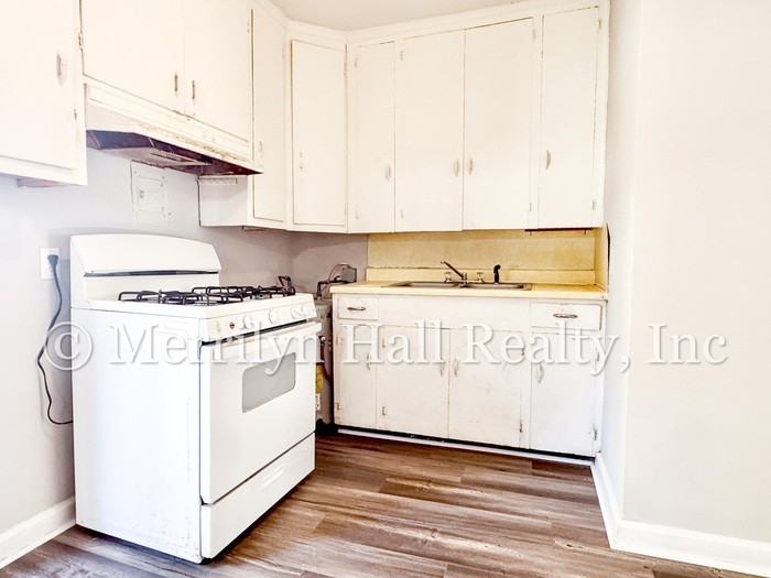 4814 Norman St - Photo 3 of 11