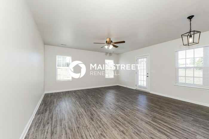 6166 Brentwood Park Dr - Photo 3 of 17