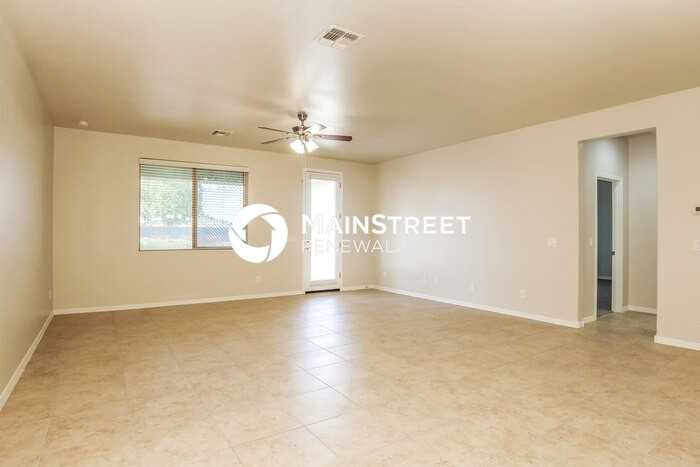 4710 S 102nd Ln - Photo 2 of 15