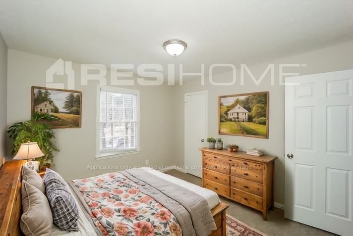 20 Beverly Park Ct - Photo 7 of 18