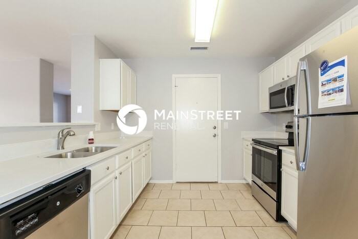 16724 N 160th Ave - Photo 5 of 16