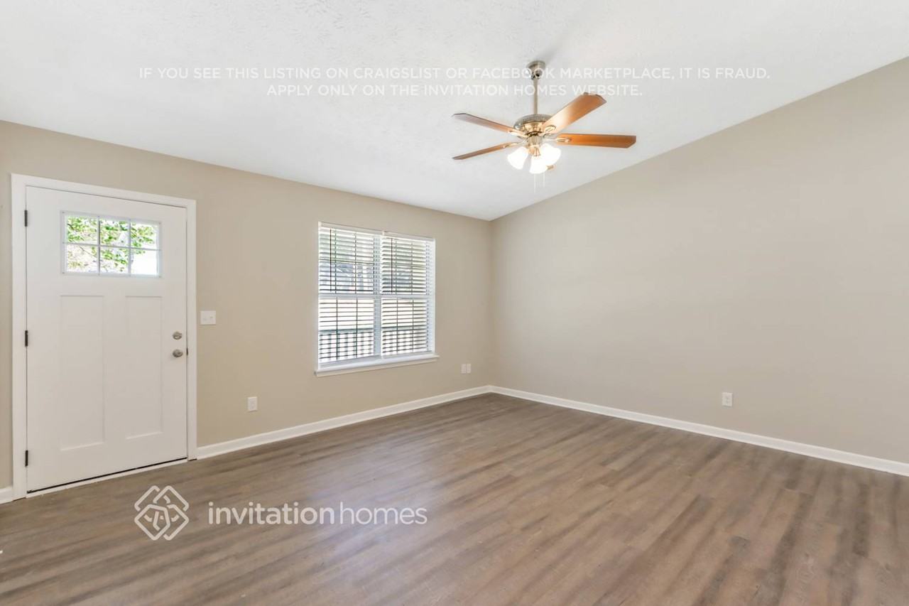 6525 Emerald Pointe Cir - Photo 2 of 21