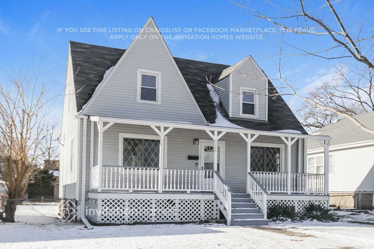 9326 S 54th Ct - Photo 2 of 19