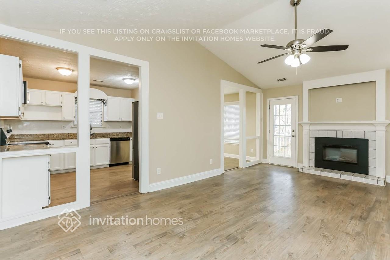 3110 Amber Ln - Photo 6 of 18