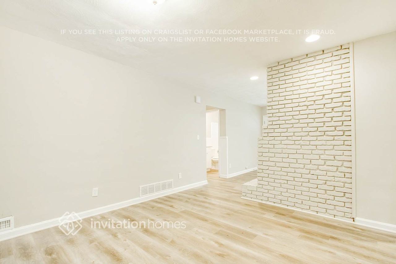 1921 Cindy Dr - Photo 7 of 26