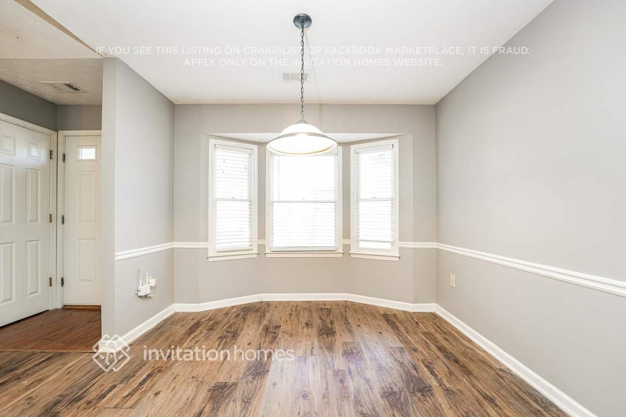 825 Rambling Rose Ct Nw - Photo 5 of 17