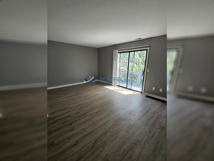 4630 Holly St #4 - Photo 7 of 13