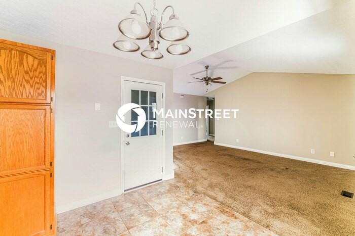 327 Dogwood Trl - Photo 5 of 16