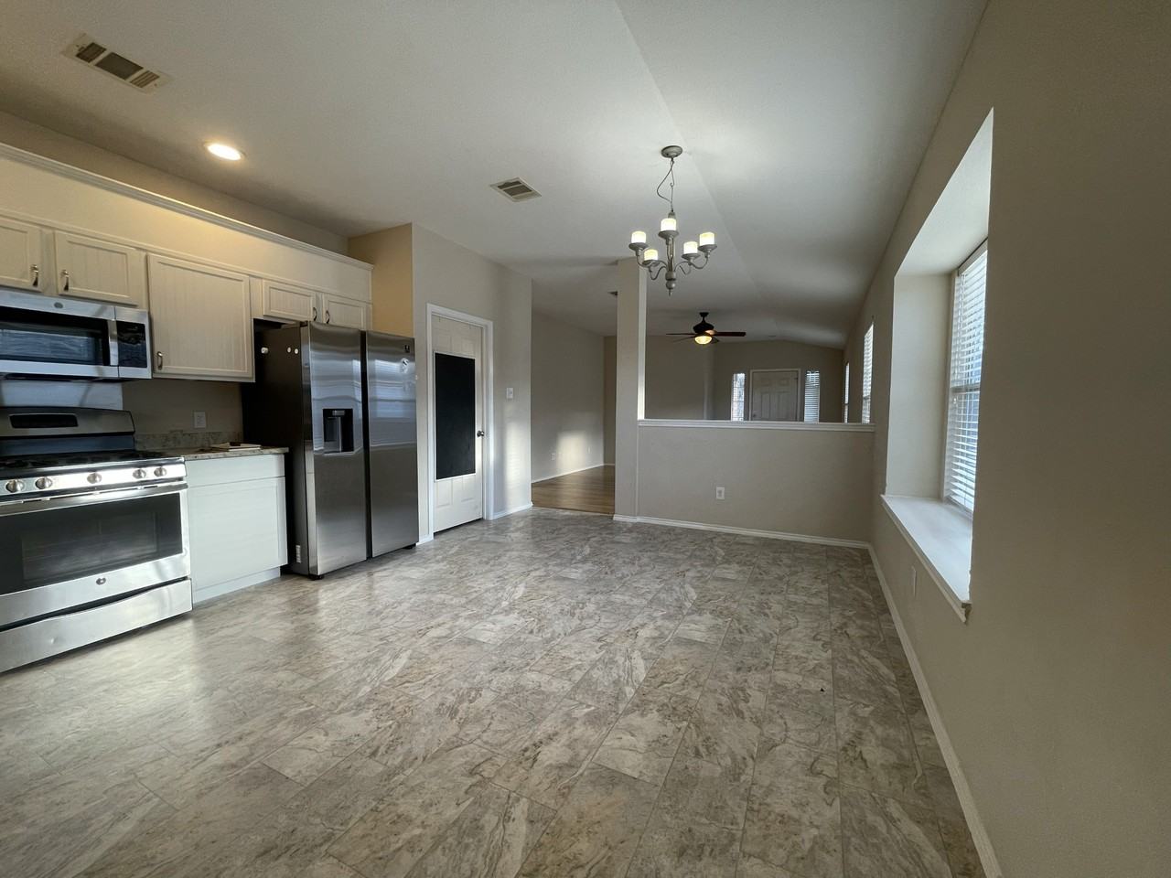 803 Middle Brook Dr #1 - Photo 7 of 22