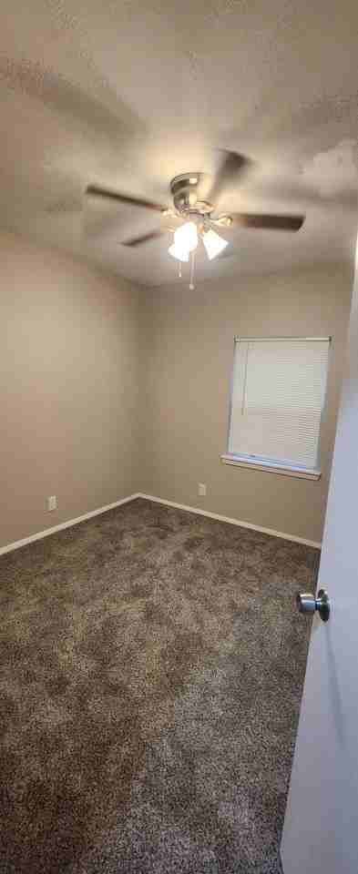 1227 Westmoreland Dr #1 - Photo 7 of 7