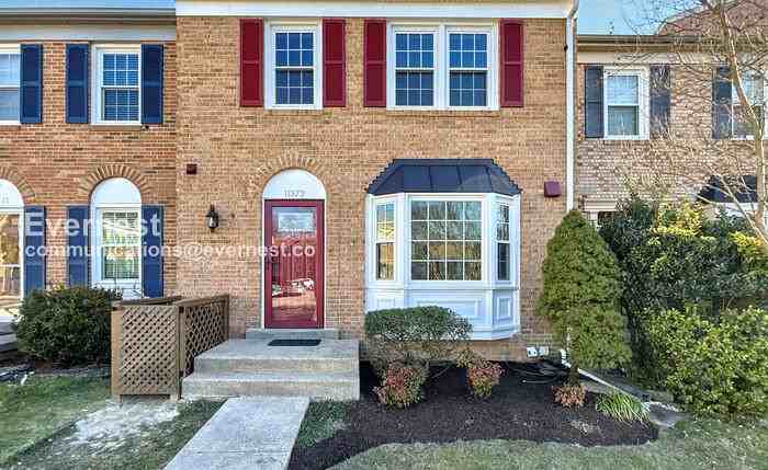 11373 Cromwell Ct - Photo 2 of 47