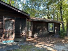 featured image of 887 Westland Dr Sw #887