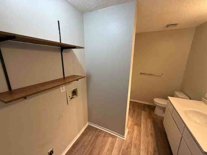 404 Sw 6th St #404 - Photo 6 of 6