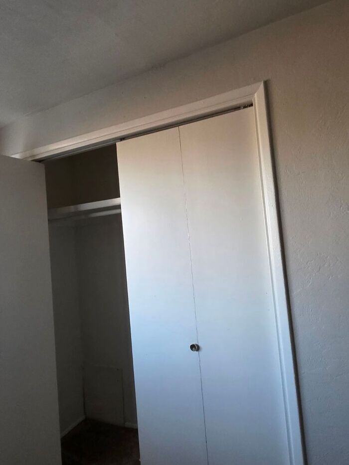 1550 N Craycroft Rd - Photo 6 of 16