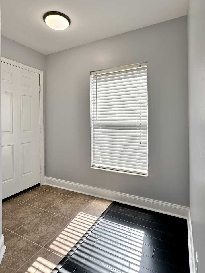 9375 Aegean Cir #0 - Photo 3 of 39