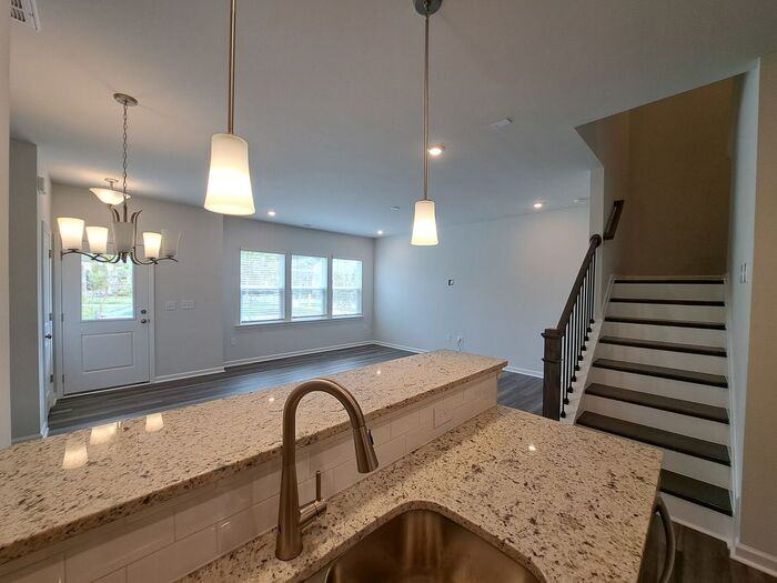 403 Parker Station Ave #403 - Photo 7 of 26