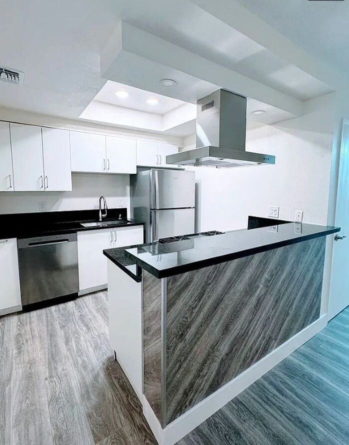 2723 Matheson Way - Photo 4 of 10