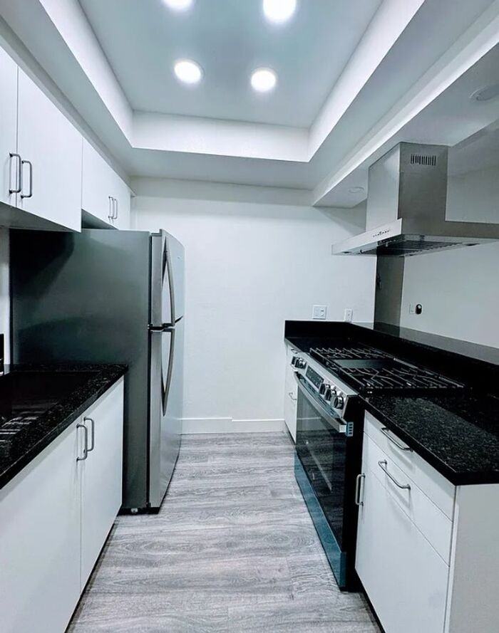 2723 Matheson Way - Photo 6 of 10