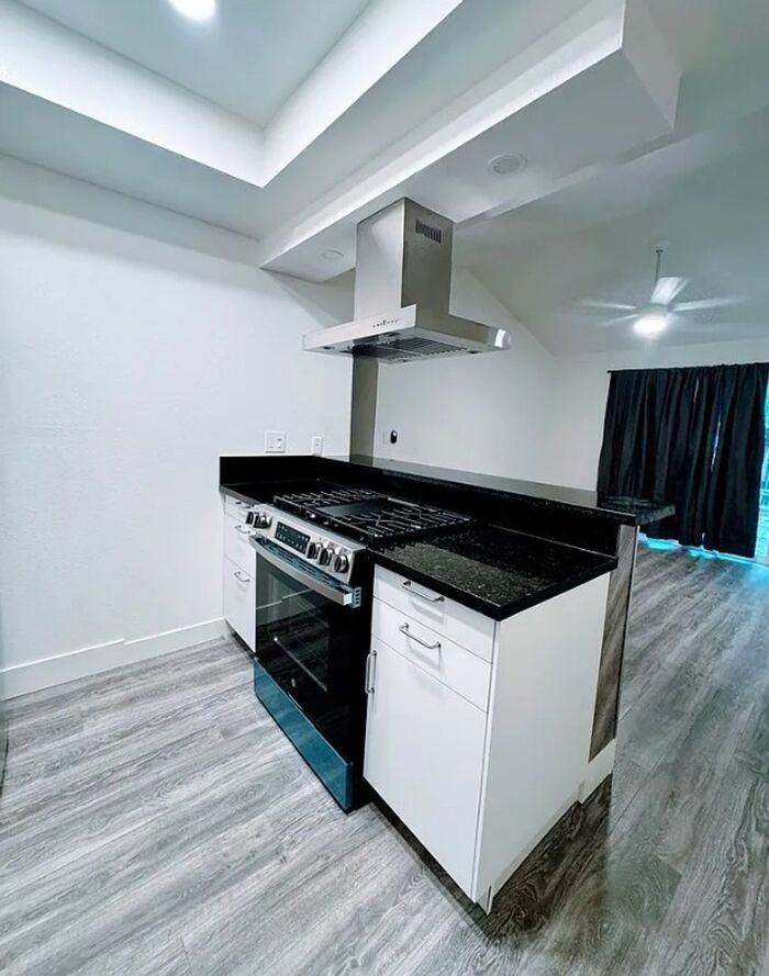 2723 Matheson Way - Photo 7 of 10