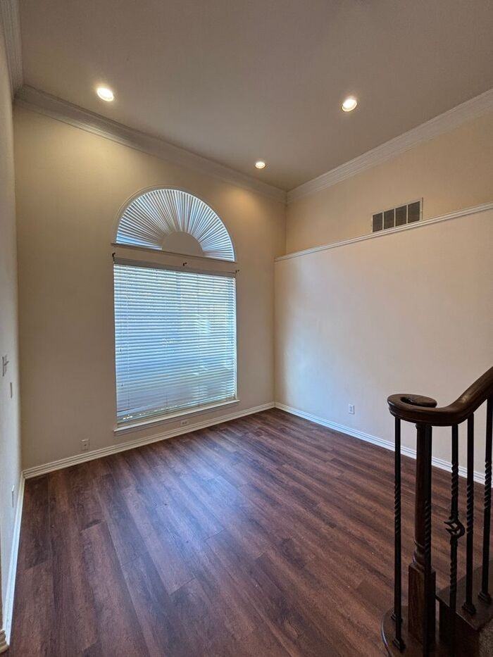 3408 Parr Rd - Photo 7 of 35