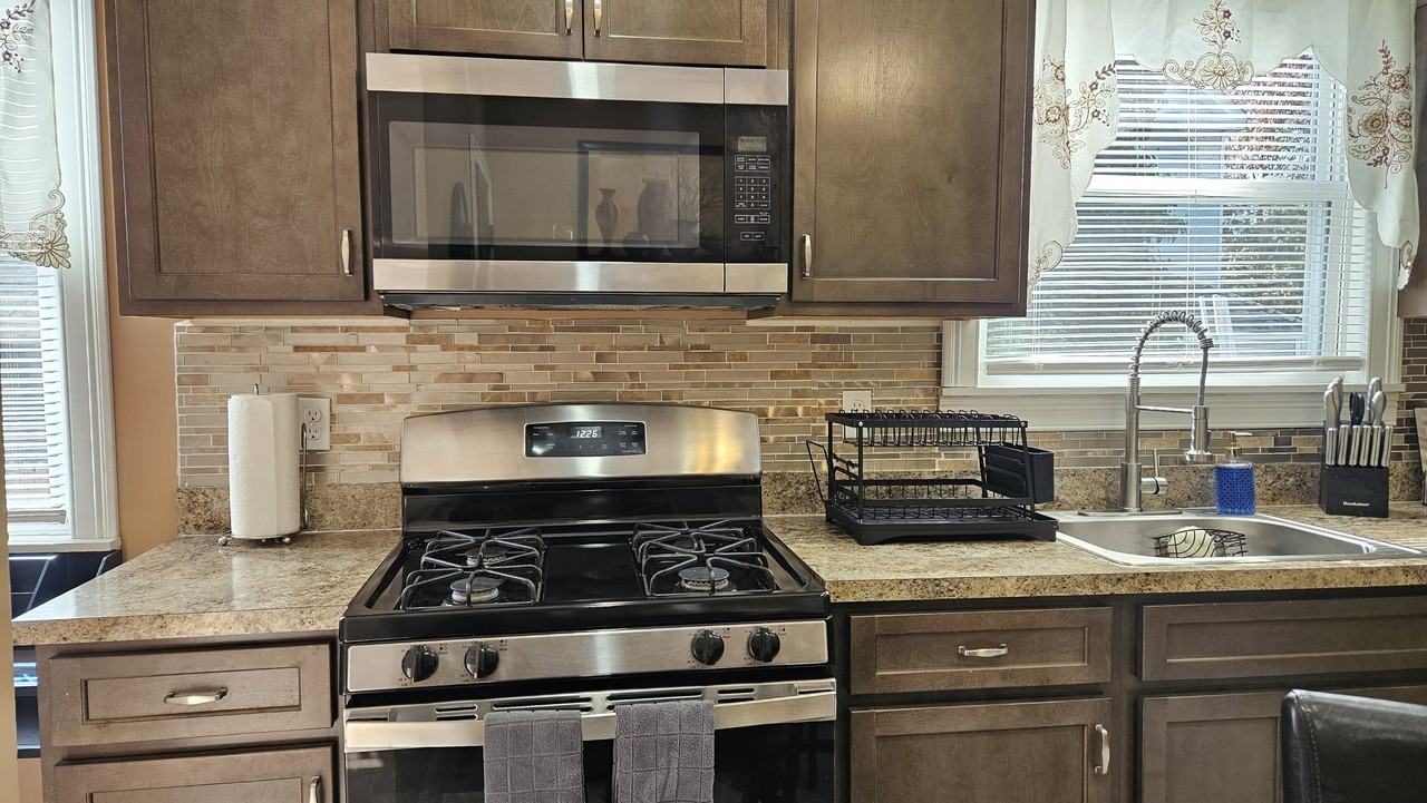 93 Brownell St #1 - Photo 2 of 10