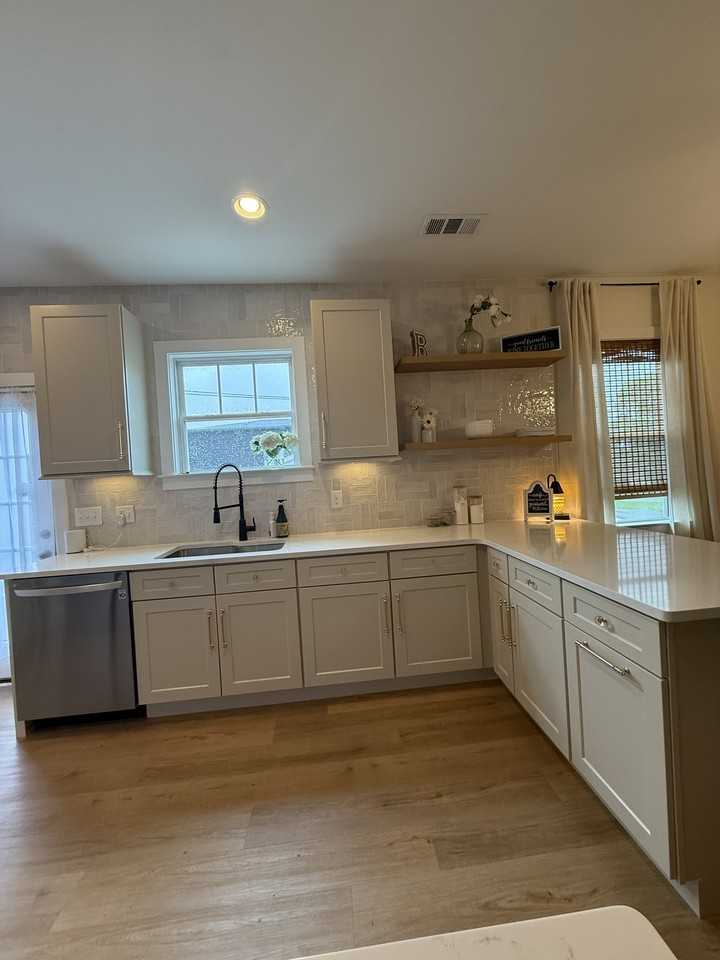 711 32nd Ave N #NA - Photo 2 of 11