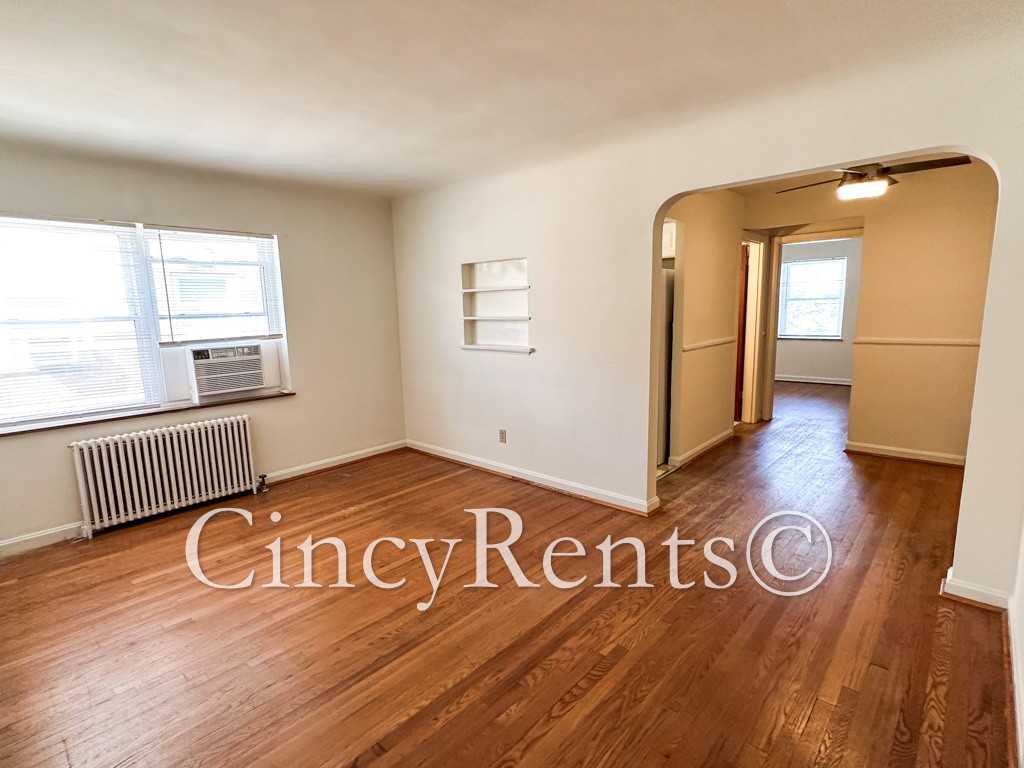 2786 Observatory Ave #8 - Photo 2 of 14