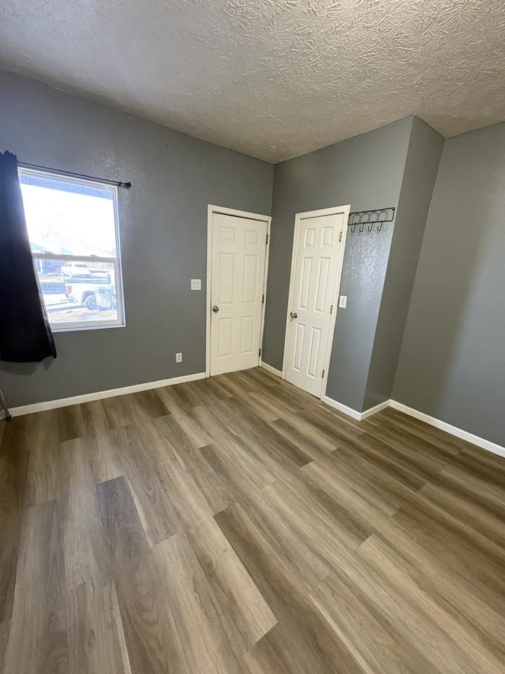 316 N 10th St #2 - Photo 3 of 6