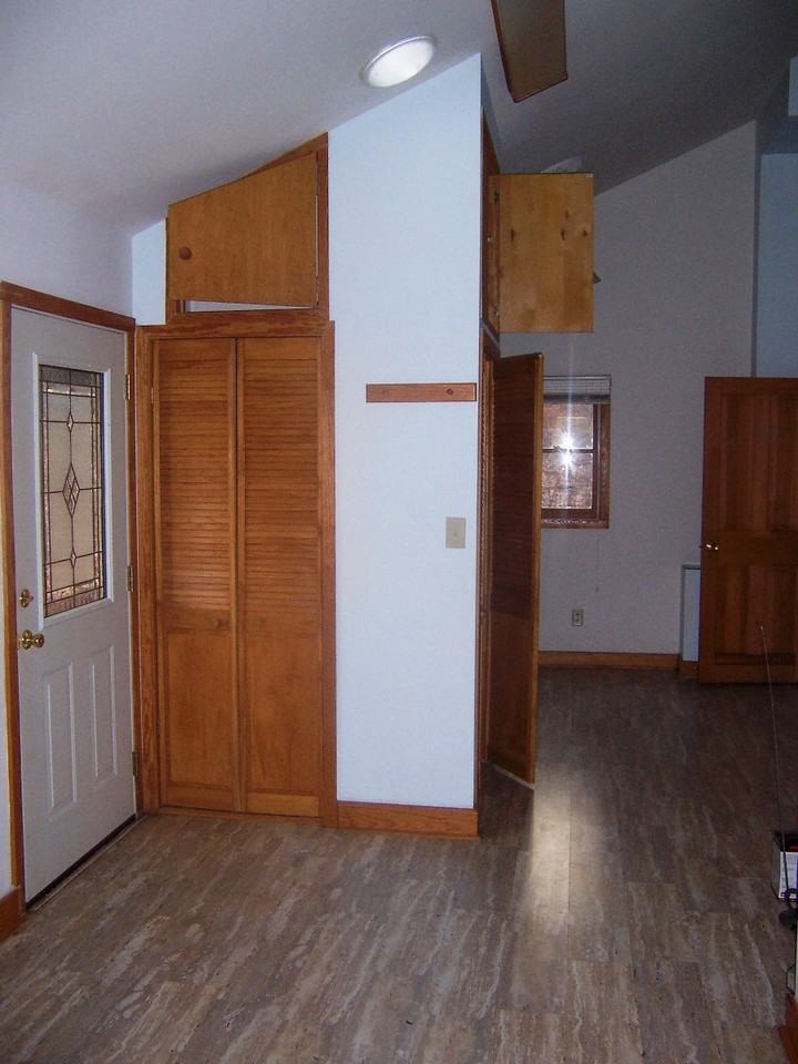 718A Whitney Ln #NA - Photo 3 of 11