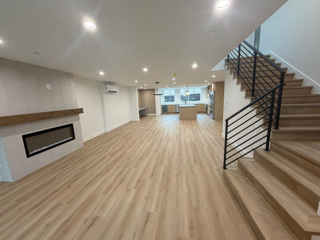 1720 Market St #A - Photo 5 of 17