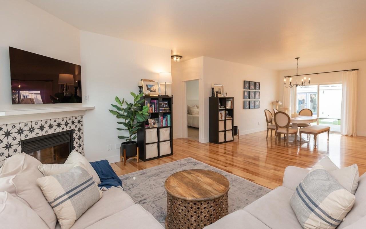 20670 White Dove Ln - Photo 4 of 11