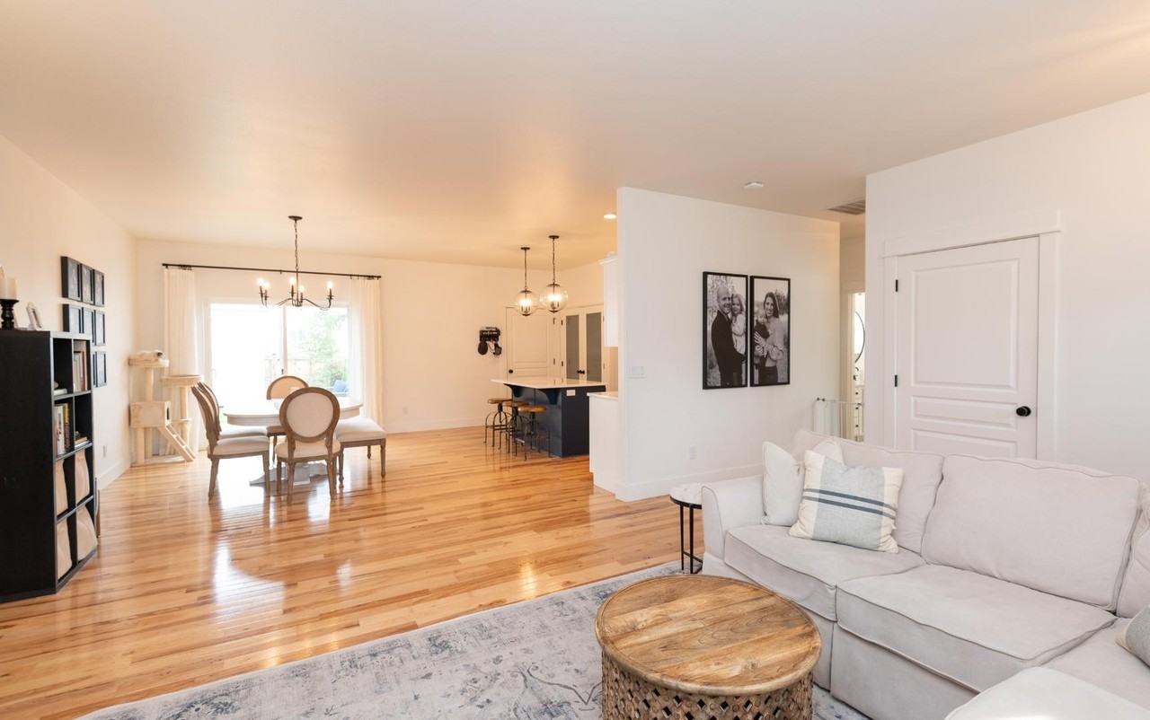 20670 White Dove Ln - Photo 5 of 11