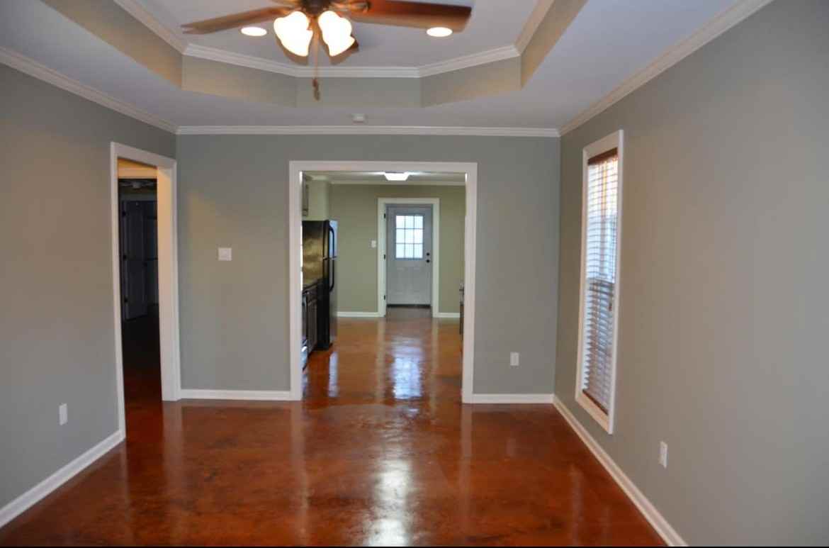 622 E Perrodin St #NA - Photo 5 of 11