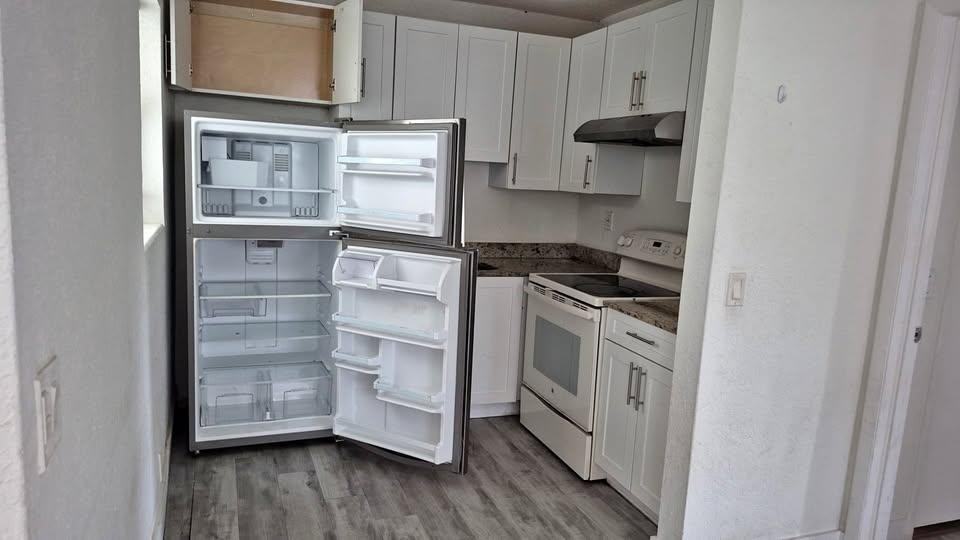 DB3 REALTY LLC-DELRAY BEACH - Photo 6 of 7