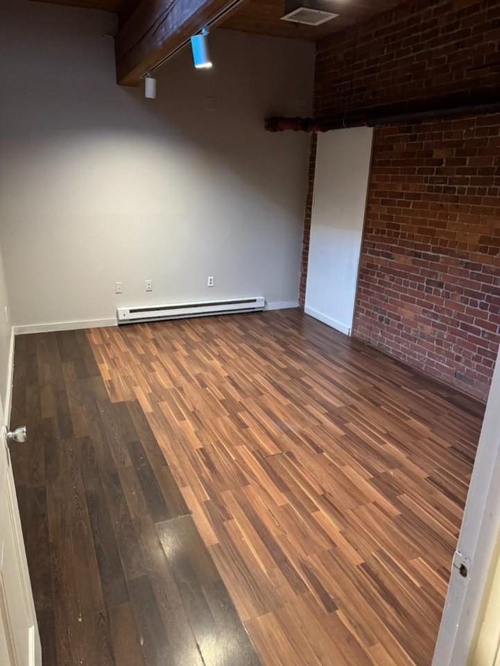 1841 Broad LLC - Photo 7 of 30