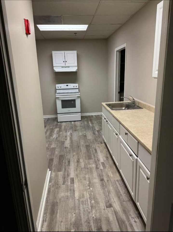 1841 Broad LLC - Photo 2 of 30