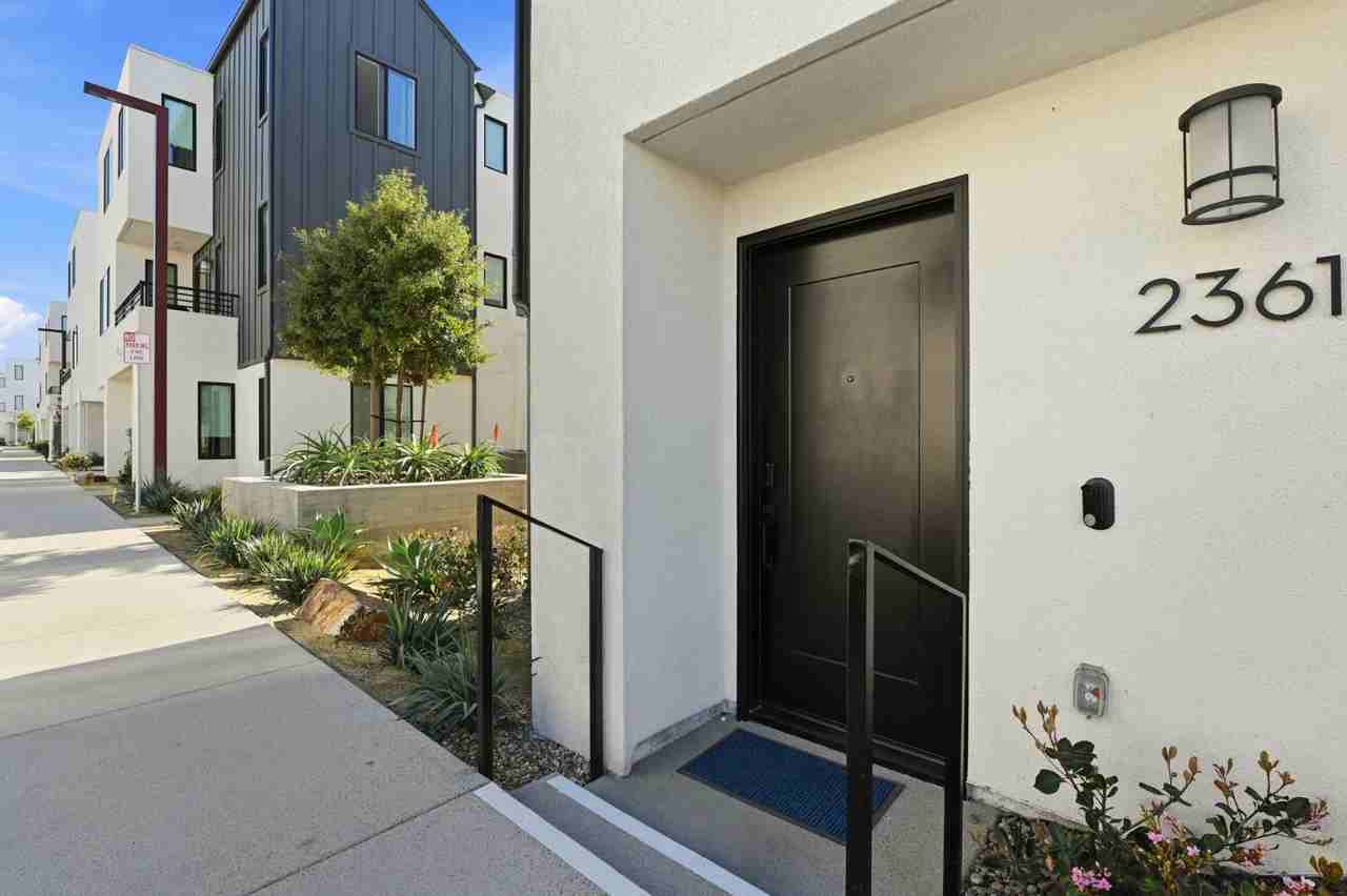 2361 Acara Cir - Photo 3 of 11