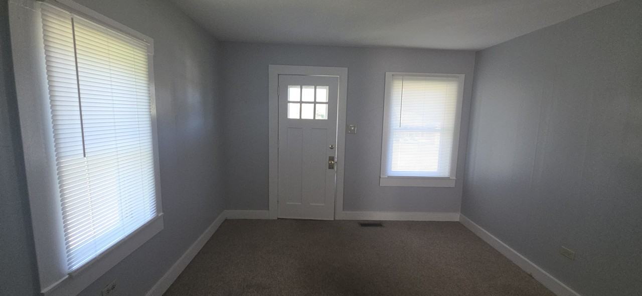 327 Hayes St #1 - Photo 2 of 5